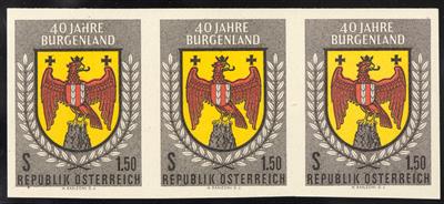 ** - Österr. Nr. 1140U (40 Jahre Burgenland UNGEZÄHNT) im waagrechten Dreierstreifen, - Briefmarken