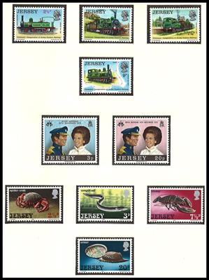 ** - Sammlung  JERSEY Ausg. 1971/1994 u. etwas 2005 m. Portom., - Briefmarken
