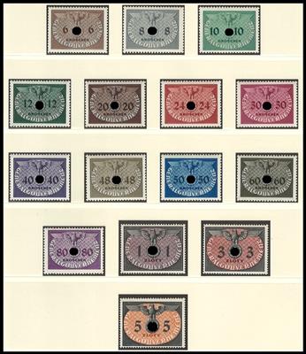 ** - Sammlung Gen. Gouv. mit etwas Böhmen  &  M., - Briefmarken