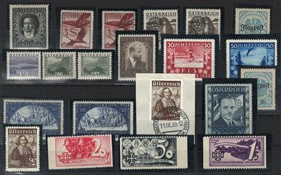 **/*/gestempelt/(*)/Briefstück - Sammlung Österr. I. Rep. - meist ** bzw. * und gestempelt gesammelt, - Stamps