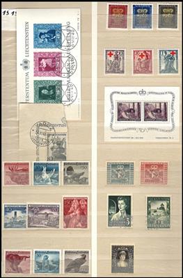 **/gestempelt - Partie Liechtenstein ca. 1945/1961, - Briefmarken