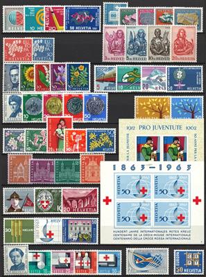 **/gestempelt - Sammlung Schweiz ca. 1941/2000 meist ** und gestempelt gesammelt, - Briefmarken