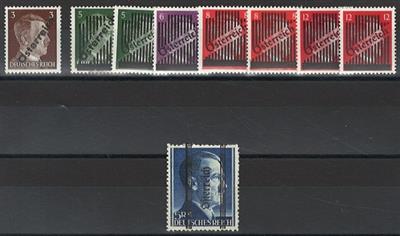 **/* - Partie Österr. Aufdrucke 1945, - Stamps