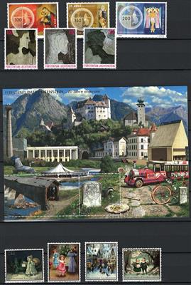 ** - Liechtenstein FRANKATURWARE - Sammlung ca. 1998/2015 auch mit einigen gestempelt Werten, - Briefmarken und Ansichtskarten