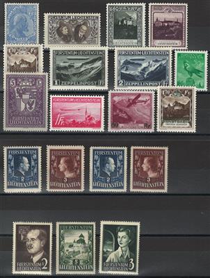 **/*/(*) - Sammlung Liechtenstein ca. 1912/1973 incl. Dienstm., - Briefmarken und Ansichtskarten