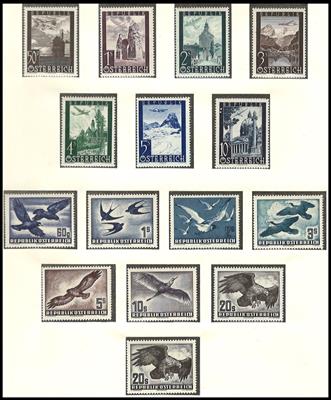 ** - Sammlung Österr. 1945/1969 u.a. mit Gitter - Grazer - Trachten II - Flug 1950/53, - Stamps