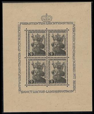 ** - Liechtenstein Block Nr. 2/5 u. Nr. 247 in Kleinbgn. zu 4 Stück, - Stamps