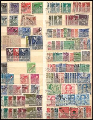 **/*/gestempelt - Reichh. Bestand berlin 1948/63 tls. angeklebt, - Stamps and postcards