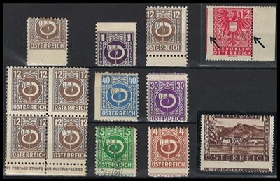 **/*/gestempelt - Österr. 1945 - Kl. Partie Verzähnungen, - Briefmarken und Ansichtskarten