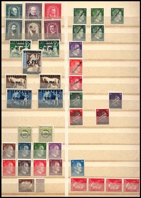 */*/gestempelt - Partie Österr. meist II. Rep., - Stamps and postcards