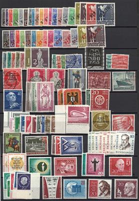 ** - Partie Berlin ab 1948 ** sowie div. Dubl. DDR, - Francobolli e cartoline