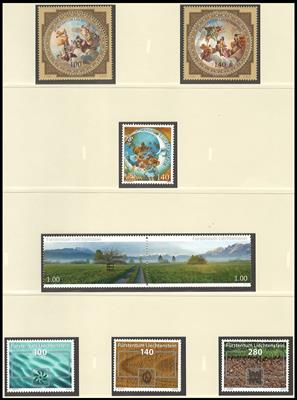 ** - Sammlung Liechtenstein 1990/2010 in - Známky a pohlednice