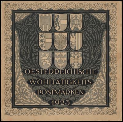 (*) - Österr. Nr. 433PUI/41PU I in ensprechender Mappe (diese am Falt geklebt), - Stamps