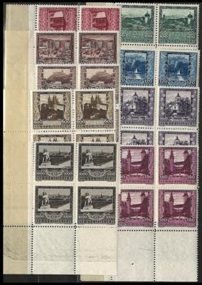 ** - Österr. - Städte in Eckrandviererblöcken, - Stamps