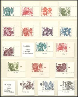 ** - FRANKATURWARE Schweiz - Sammlung 1964/1998 in 2 Vordruckalben, - Briefmarken und Ansichtskarten