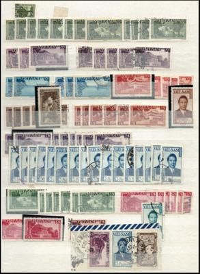 **/*/gestempelt - Ungewöhnl. Bestand Vietnam, - Briefmarken und Ansichtskarten