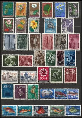 **/gestempelt - Sammlung Jugosl. Ausg. 1944/1975 etc. meist postfr. u. gute Erh., - Briefmarken und Ansichtskarten