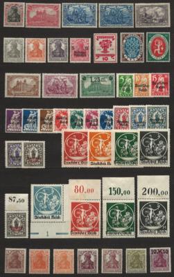 **/* - Partie div. Deutschland mit D. Bes. WK II - Danzig - D.Reich etc., - Stamps and postcards
