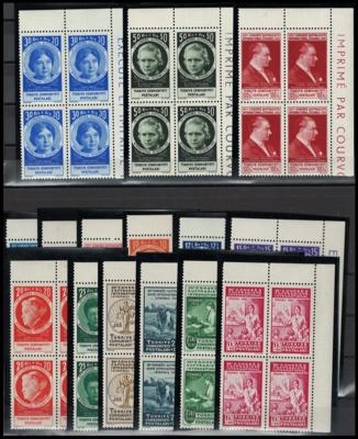 ** - Türkei Nr. 985/99(Internationaler Frauenkongress Istanbul 1935) in rechten oberen Eckrandviererblöcken, - Známky a pohlednice