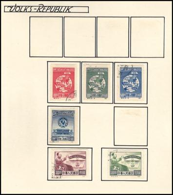 **/*/gestempelt - Reichh. Partie China mit Geb., - Briefmarken und Ansichtskarten