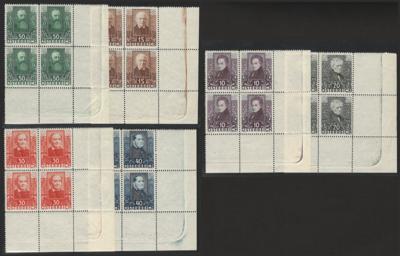 ** - Dichter im rechten unteren Eckrand - Viererblock, - Stamps and postcards