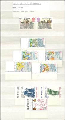 ** - Teilsammlung Vatikan 1986/2012, - Stamps and postcards