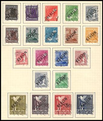 **/*/gestempelt - Berlin - Sammlung  1948/1998 postfr./ungebr. und gestempelt, - Stamps and postcards