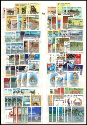 */gestempelt - Partie vorwiegend amerikanische Staaten, - Stamps and postcards