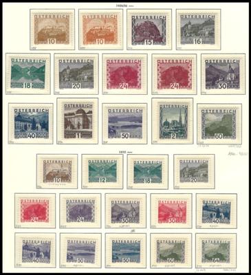 ** - Schöne Sammlung Österr. I. Rep. Ausg. 1918/1937 - Abarten bzw. Plattenf. u.a. Gr. und Kl. Landschaft, - Briefmarken und Ansichtskarten