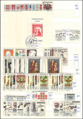 **/*/gestempelt/Poststück - Partie Tschechosl. ab Hradschin, - Briefmarken und Ansichtskarten
