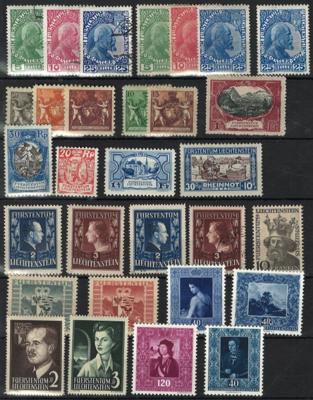 .gestempelt/*/** - Sammlung Liechtenstein 1912/1970 u.a. mit Bl. Nr. 1 gestempelt (etwas fl.), - Briefmarken und Ansichtskarten