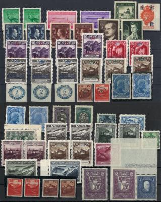 **/*/(*) - Sammlung Liechtenstein ca. 1912/1956 u.a. mit Nr. 1/3 x/y, - Francobolli e cartoline