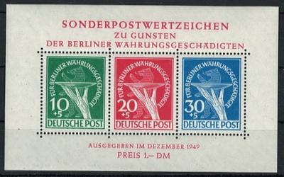 ** - Berlin - Stamps and postcards