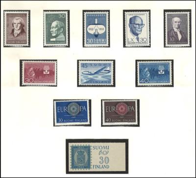 **/* - Sammlung Finnland ca. 1928/1976, - Známky a pohlednice