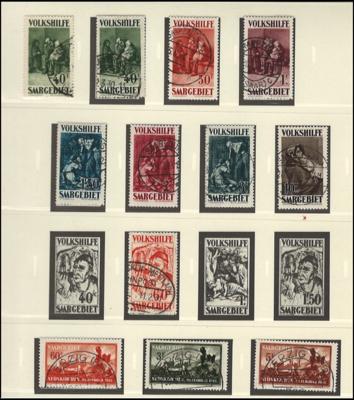 .gestempelt - Saar 1920-34 und Saarland 1947-59 Sammlung mit Volkshilfesätzen Mi,104/07,122/25, - Francobolli e cartoline