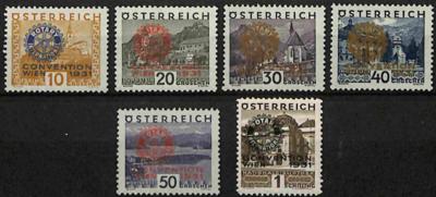 ** - Österreich - Briefmarken und Ansichtskarten