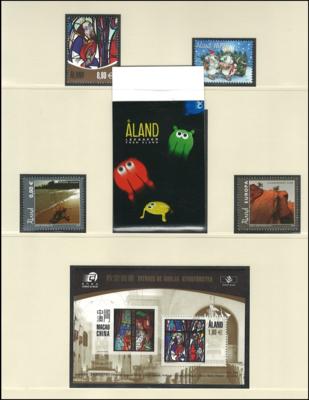 ** - Sammlung Aaland 1984/2011, - Briefmarken und Ansichtskarten