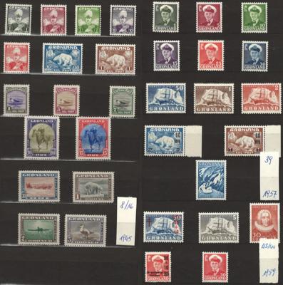 ** - Sammlung Grönalnd 1945/2001, - Stamps and postcards