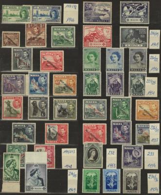 ** - Sammlung Malta ca. 1946/2009, - Stamps and postcards
