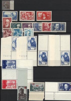 ** - Frankreich Partie postfrische - Stamps and postcards