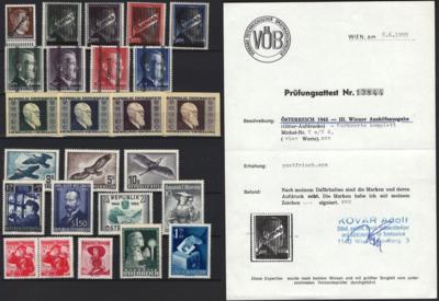 ** - Sammlung Österr. 1945/1967 u.a. mit Gitter (Markwerte sign. mit Prüfungsattest Kovar), - Známky a pohlednice