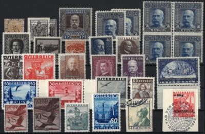 gestempelt/* - Sammlung Österr. 1850/1937 mit etwas Gebieten und Dubl., - Stamps and postcards