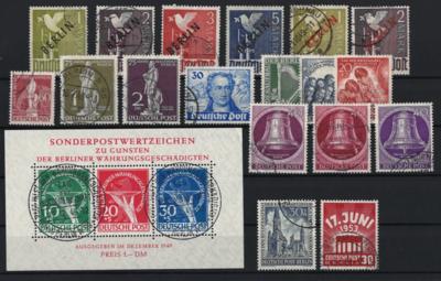 .Briefstück - Sammlung Berlin 1948/1990u.a. mit Nr. 1/34 - Block Nr. 1 etc., - Briefmarken und Ansichtskarten