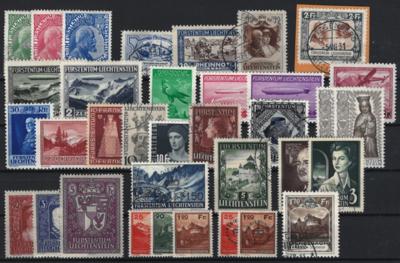 **/*/Briefstück - Sammlung Liechtenstein ca. 1912/1999 incl. Dienst, - Briefmarken und Ansichtskarten