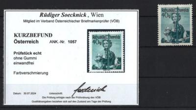 (*) - Österr. Nr. 1057 (40 Gr. Trachten II) mit starker Farbverschmierung, - Známky a pohlednice