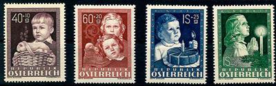 ** - Österreich Glückliche Kindheit, - Briefmarken