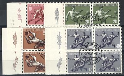 gestempelt/** - Liechtenstein Nr. 322/25 (Fußball) in Viererblock mit sitzenden Stpl. SCHAAN, - Briefmarken