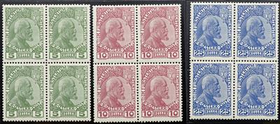** - Liechtenstein Nr. 1 x/3 x(Kreidepapier) in PrachtViererblöcken, - Stamps