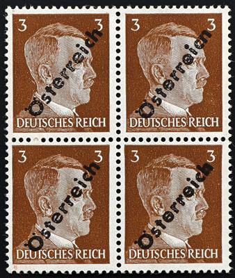 ** - Österreich Nr. IV und 668 I (glatte Gummierung) je im Viererblock, - Briefmarken
