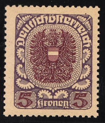 ** - Österr. Nr. 318yb (5 Kr. Wappen 1920/21 in SCHWARZBRAUNVIOLETT/ SCHWÄRZLICHLILA auf dickem grauen Papier), - Známky a pohlednice